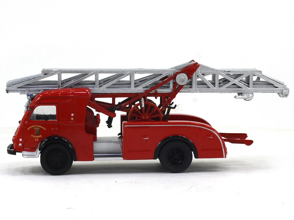 Renault-Galion-T2-1-76-atlas-diecast-scale-model-car-2_2048x2048.webp