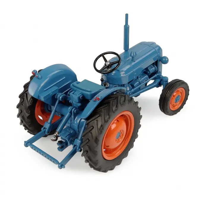 universal-hobbies-1-32-scale-fordson-super-dexta-1962-tractor-diecast-replica-uh6273 (1).webp