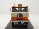 white-7400-zugmaschine-1960-beige-orange-modellauto-143-ixo-models~5.webp