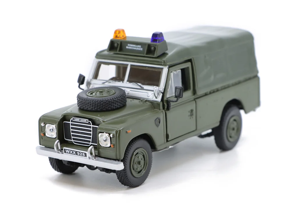 357613-1_land-rover-series-iii-109-143-cararama--2.webp