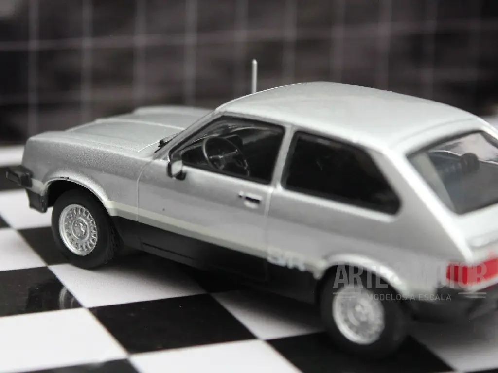 chevette_gris_6.webp