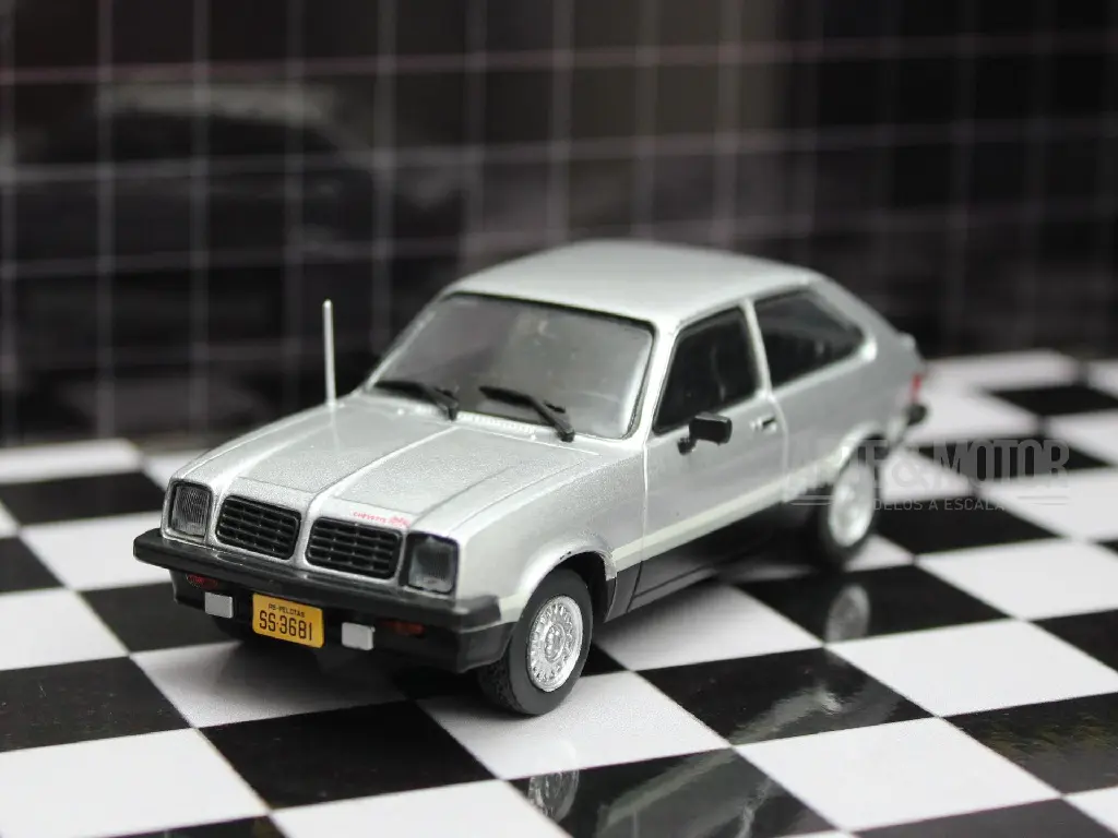 chevette_gris_1.webp