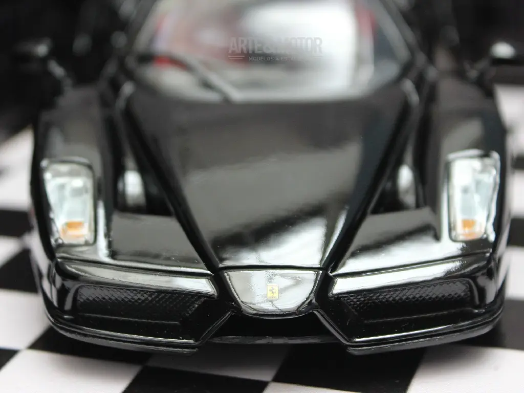 ferrari_5.webp