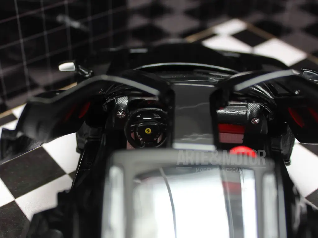 ferrari_4.webp
