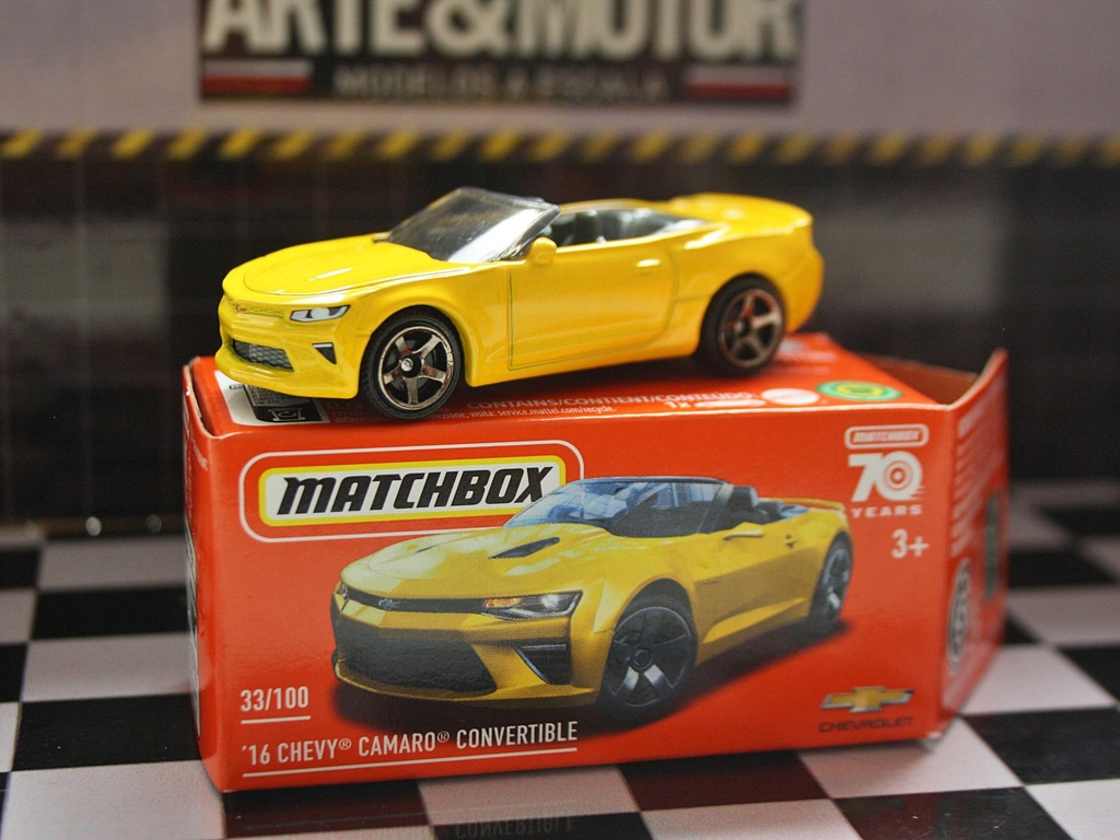 1:64 Chevrolet Camaro