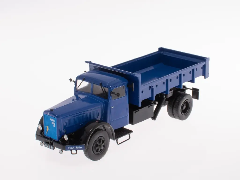 [CAMV-143-NA-001] 1:43 Volqueta Berliet GDM 1948