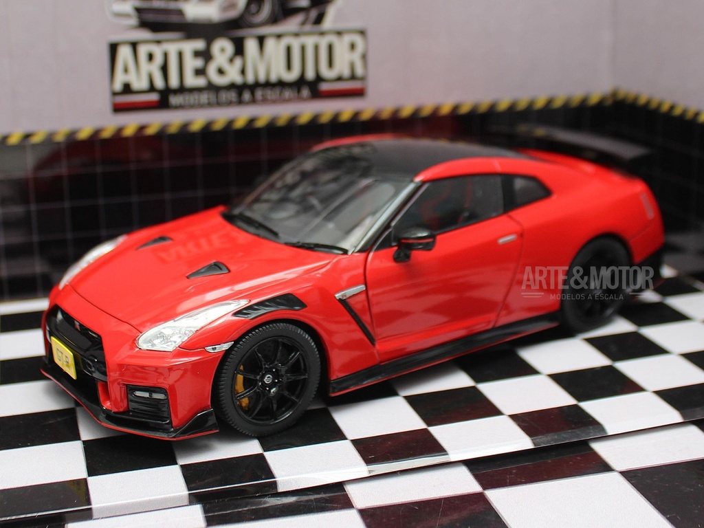 1:24 Nissan GT-R Nismo