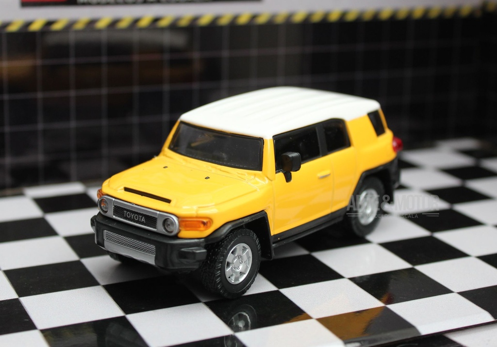 [Prx001Le] 1:43 Toyota Fj Cruiser