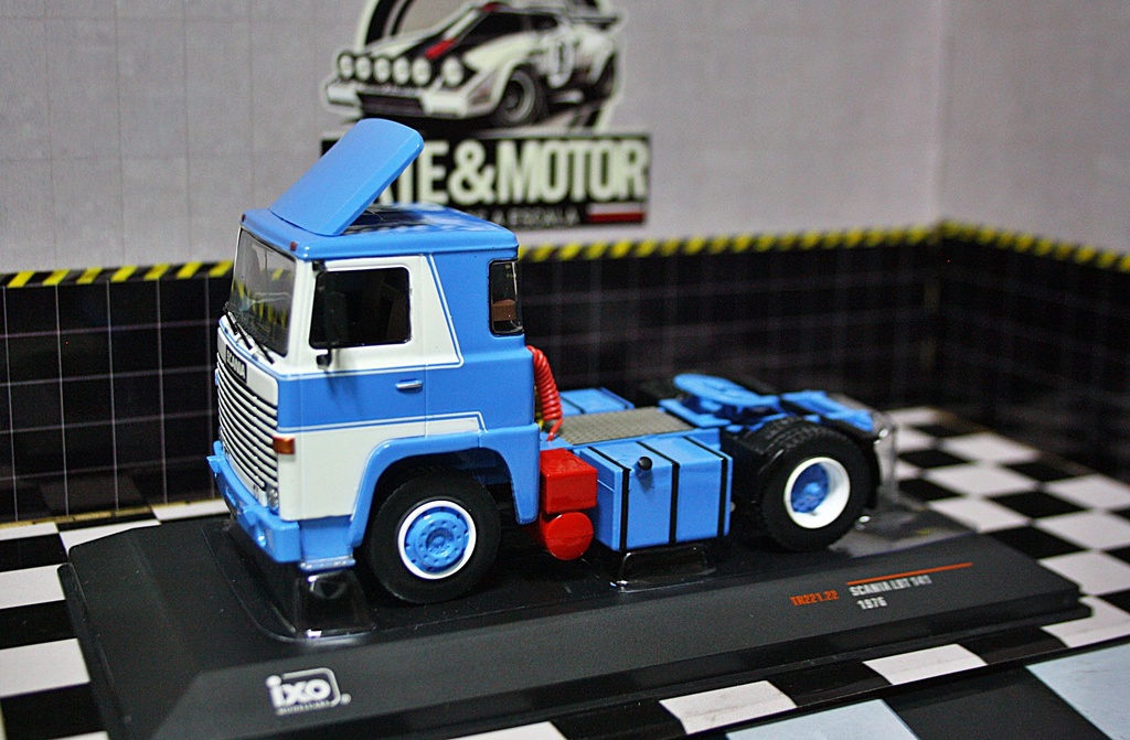 1:43 Scania LBT 141