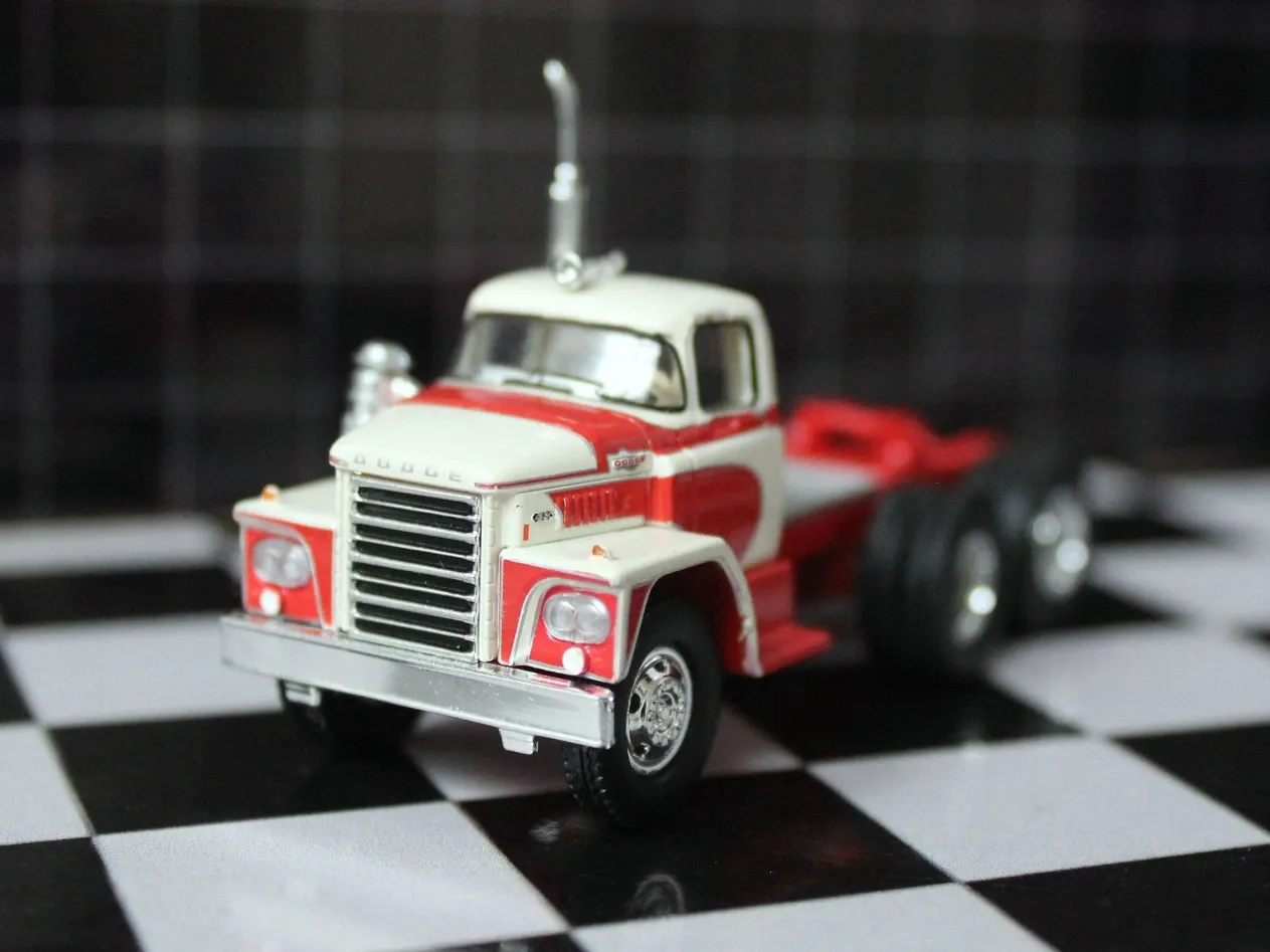 1:87 Dodge LCF CT900 1960